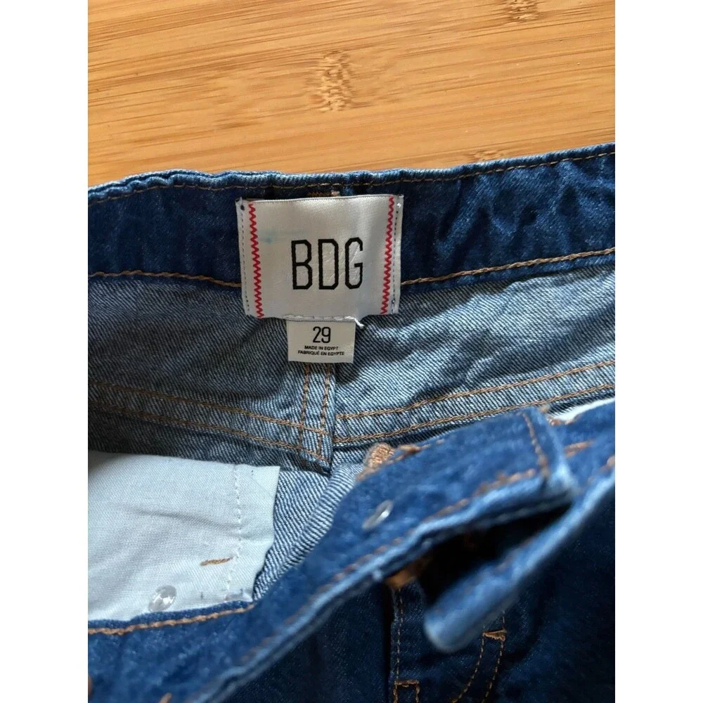 BDG Urban Outfitters Women's Frayed Hem Denim Shorts Size 29 NWT Indigo